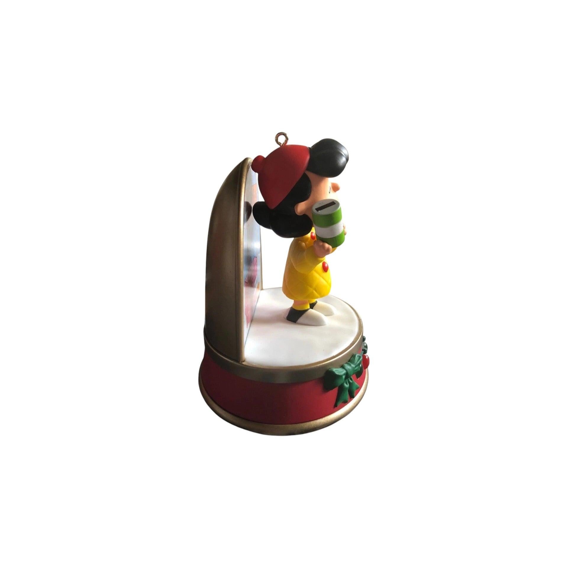 2018 Lucy Hallmark Ornament (Peanuts) QXI3009 Image3