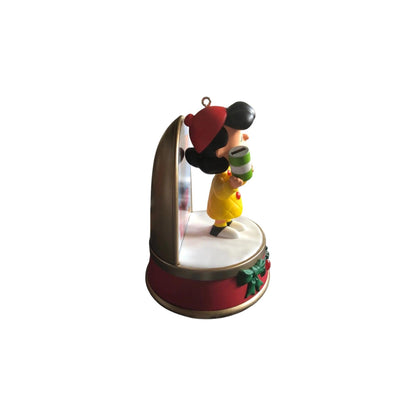 2018 Lucy Hallmark Ornament (Peanuts) QXI3009 Image3