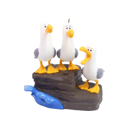 2018 Mine! Mine! Mine! Hallmark Ornament (Finding Nemo) QXD6273