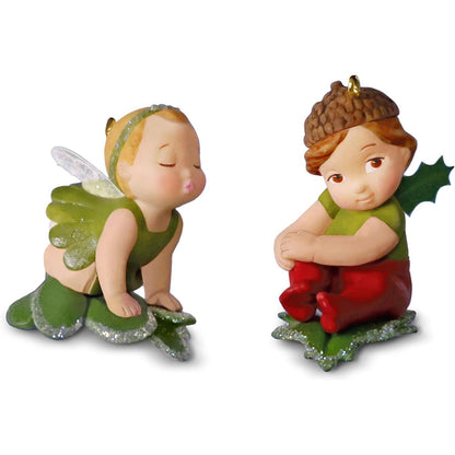QX9493 2018 Mistletoe and Holly (Baby Fairy Messengers) Image1