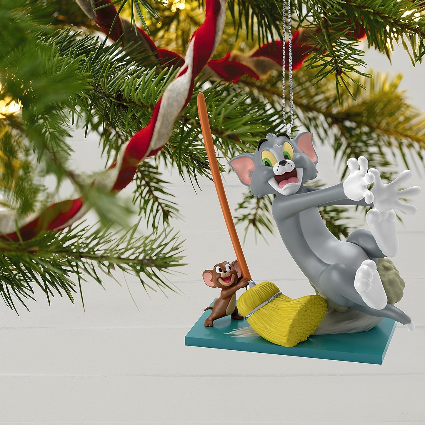 QXI2966 2018 Mouse Cleaning (Tom & Jerry) Image4