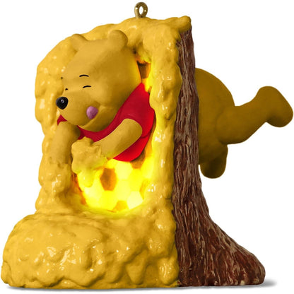 2018 Rumbly In My Tumbly Hallmark Ornament (Winnie The Pooh) QXD6216