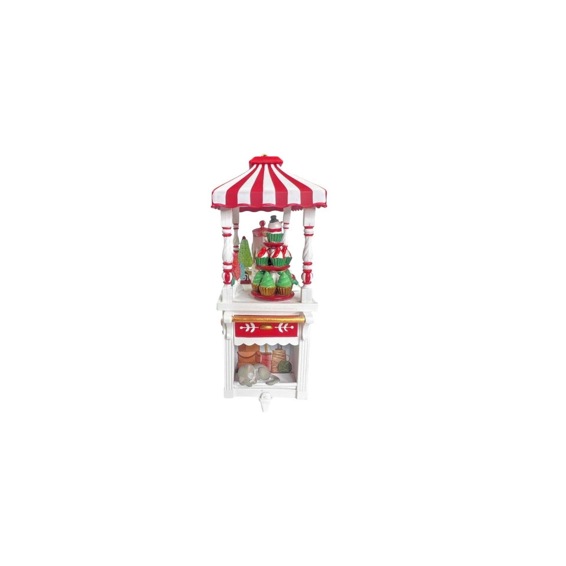 2018 Santa’s Sweet Treat Cart (Candy) Hallmark Ornament QXC5313 Image3