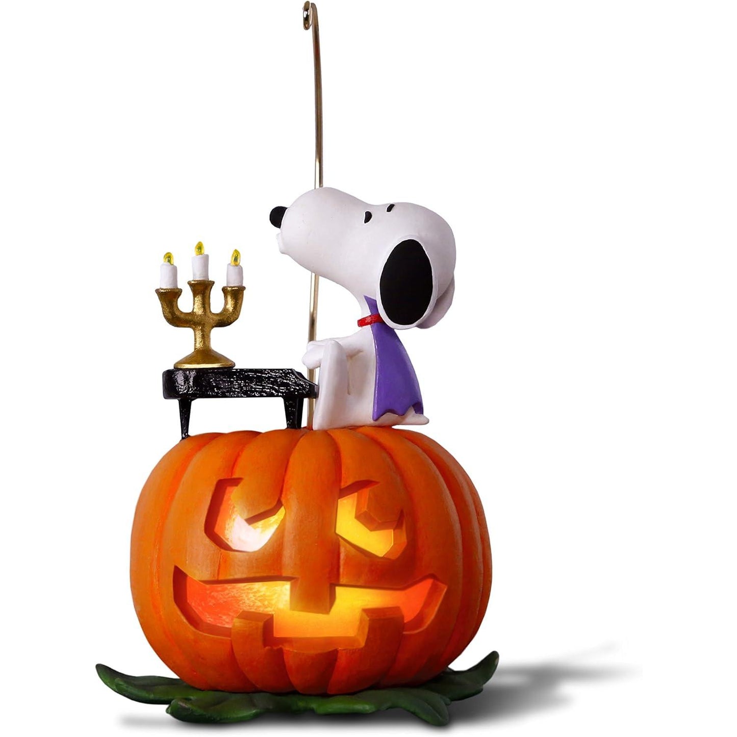 QFO5226 2018 Spooky Snoopy (Peanuts) Image1