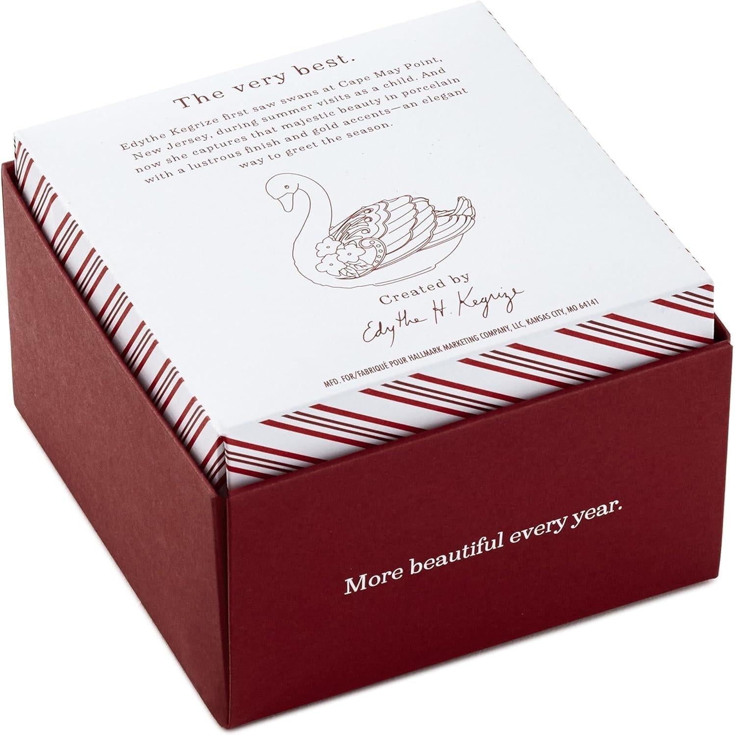 2018 Stunning Swan Hallmark Ornament (Porcelain) QK6403