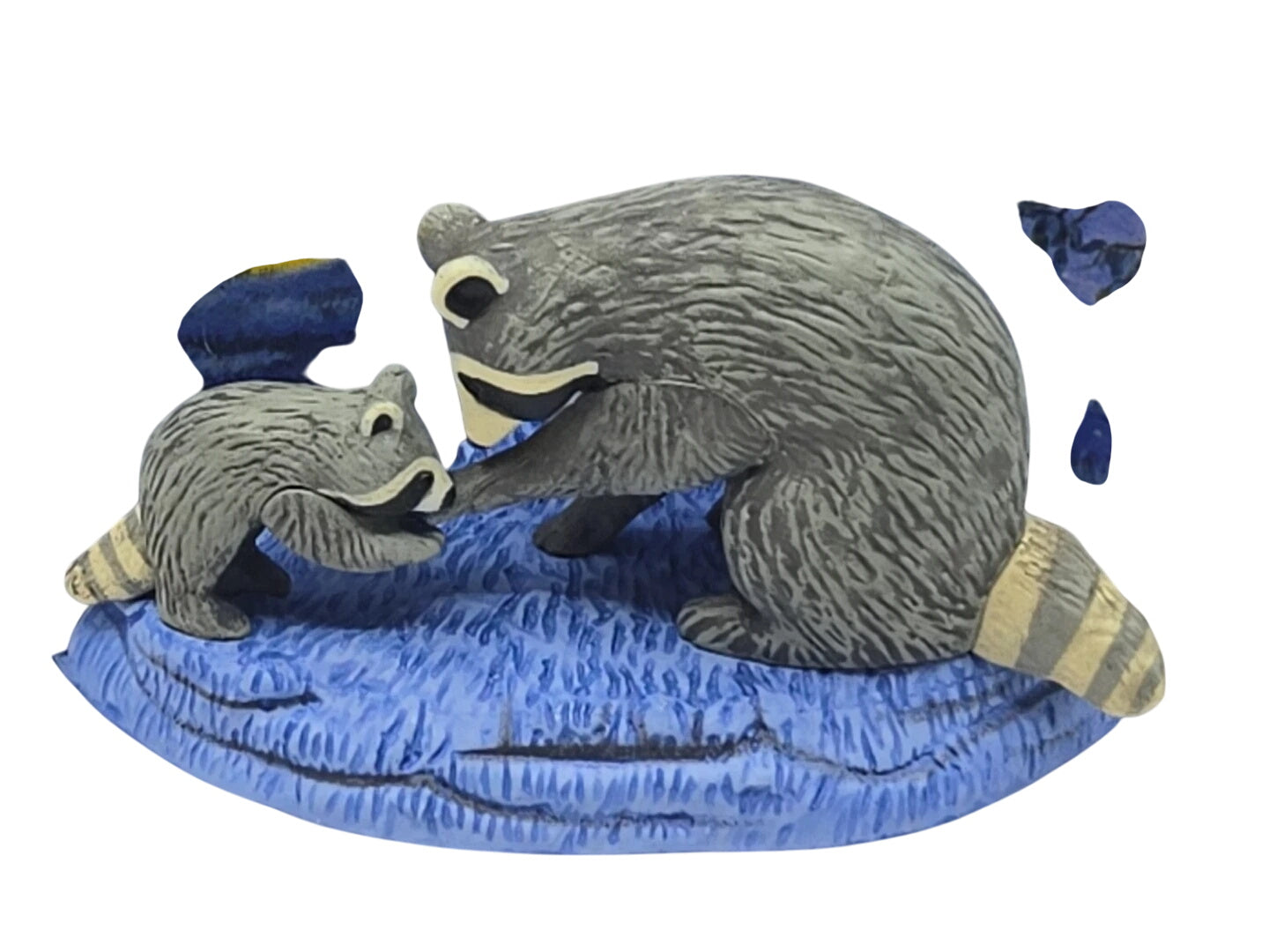 2018 The Kissing Hand Hallmark Ornament (Story Book) QXI3256