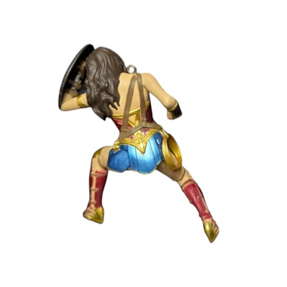 2018 Wonder Woman Hallmark Ornament (Super Heroes) QXI3006