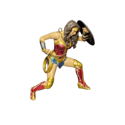 2018 Wonder Woman Hallmark Ornament (Super Heroes) QXI3006
