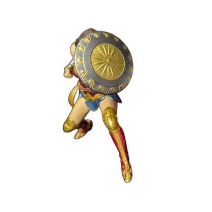 2018 Wonder Woman Hallmark Ornament (Super Heroes) QXI3006