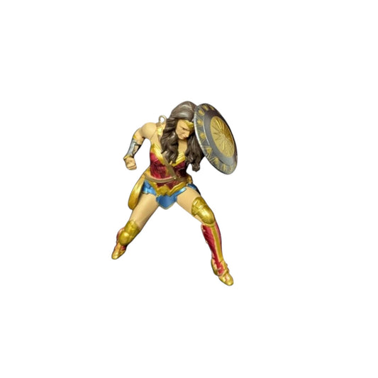 2018 Wonder Woman Hallmark Ornament (Super Heroes) QXI3006