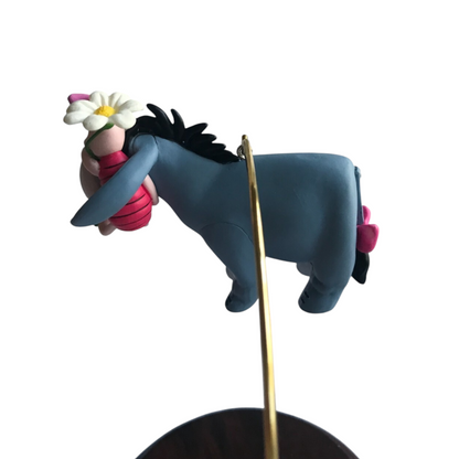 2019 A Hundred Acre Hug Hallmark Ornament (Winnie the Pooh) QXD6227
