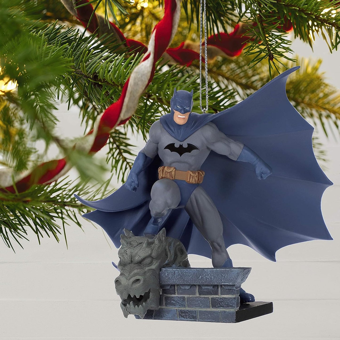 QXI3279 2019 Batman (DC Comics) Image4