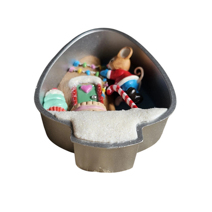 2019 Cookie Cutter Christmas Hallmark Ornament (Cookie Cutter Christmas) QXR9089