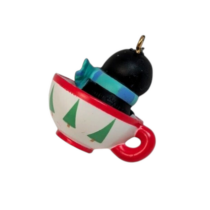 2019 Cozy Cup Hallmark Ornament (Petite Penguins) QXM8277
