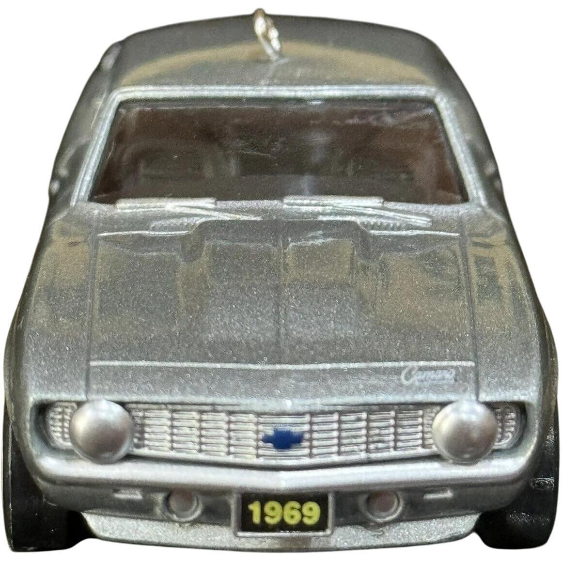 2019 Hallmark Ornament (1969) Chevrolet Camaro ZL1 Hallmark Ornament (Classic American Cars) QXE3169