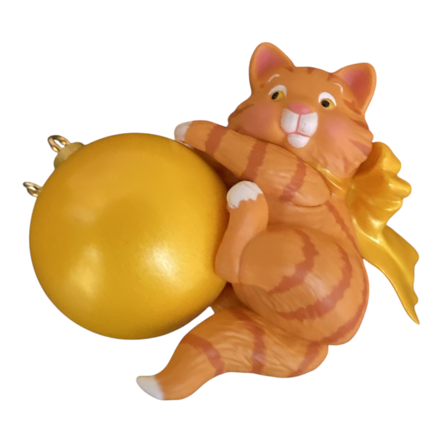 2019 Mischievous Kitten Surprise Hallmark Ornament (Mischievous Kitten) QGO2339