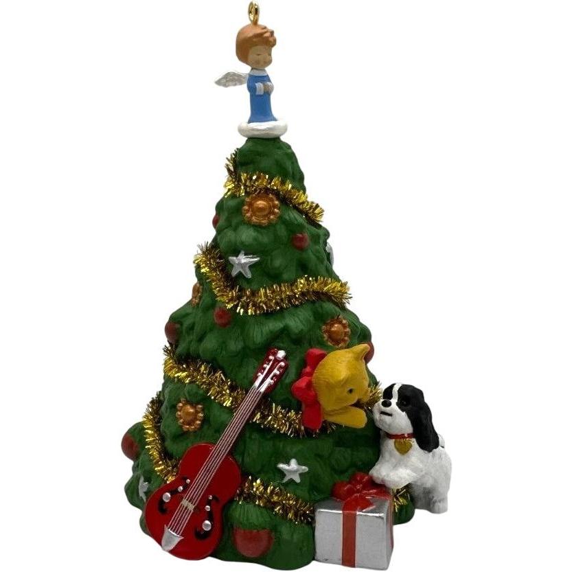2019 O Tannenbaum Hallmark Ornament (Christmas Tree) QXC5380