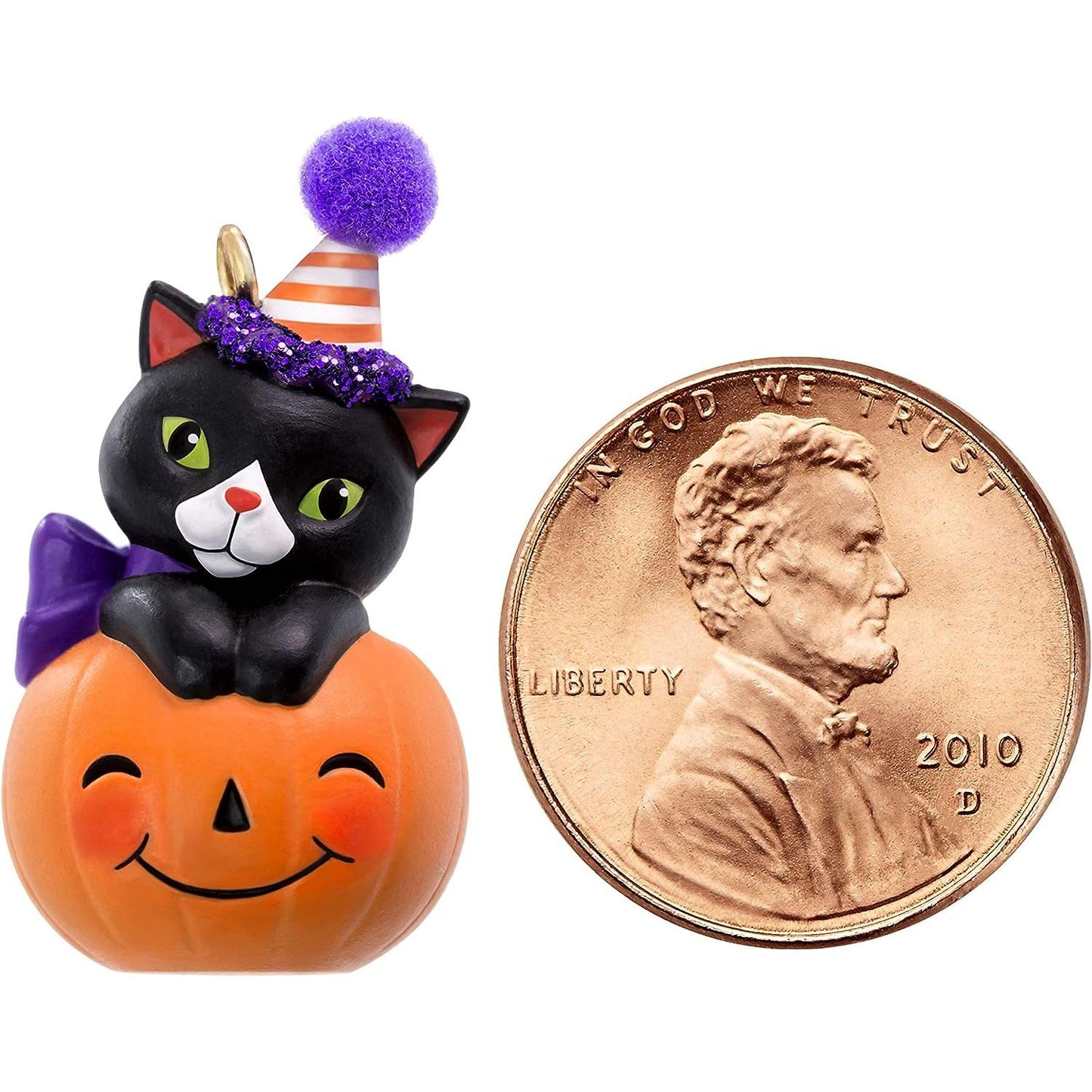 2019 Tiny Black Cat Hallmark Ornament (Halloween) QFO5279