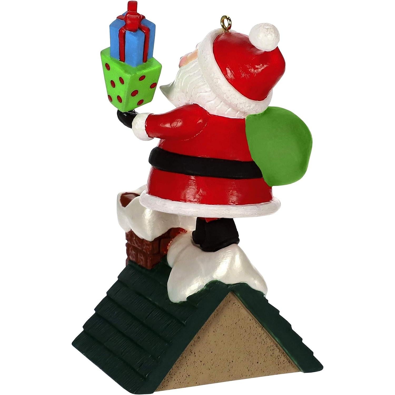 2019 Walk the Line Hallmark Ornament (Santa Claus) QGO2237
