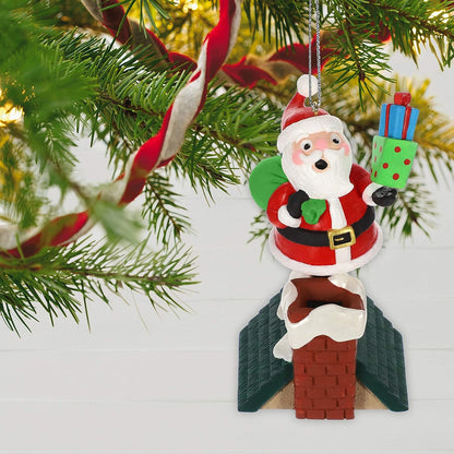 2019 Walk the Line Hallmark Ornament (Santa Claus) QGO2237