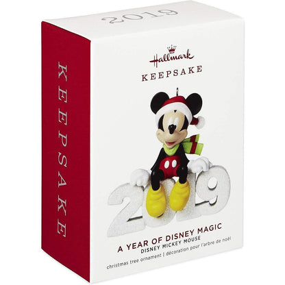 2019 A Year of Disney Magic Hallmark Ornament (Mickey Mouse & Friends) QXD6517