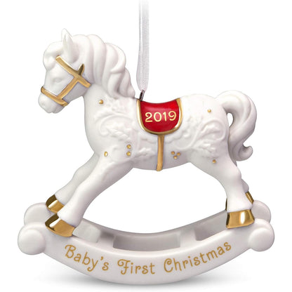 QHX4019 2019 Baby's First Christmas (Baby First Christmas) Image1