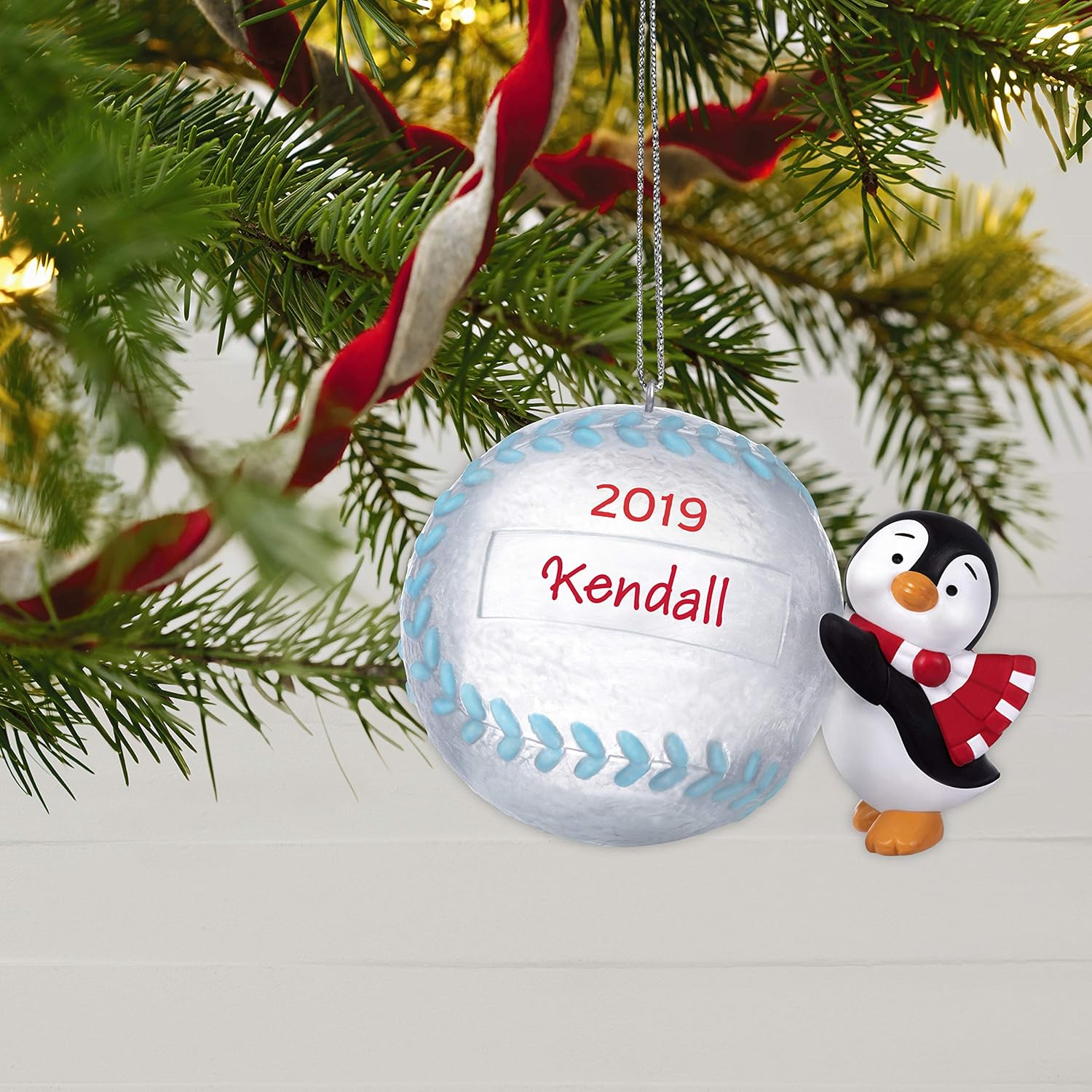 2019 Baseball Star Hallmark Ornament (Baseball) QGO2227