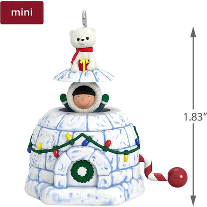 2019 Frosty Surprise Hallmark Ornament (Frosty Friends) QXM8327