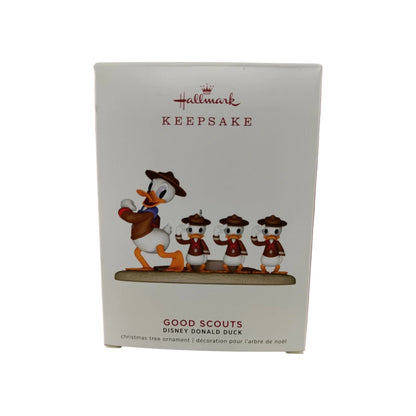 2019 Good Scouts Hallmark Ornament (Mickey Mouse & Friends) QXD6447