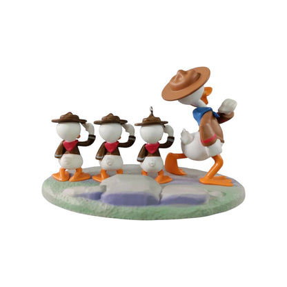 2019 Good Scouts Hallmark Ornament (Mickey Mouse & Friends) QXD6447