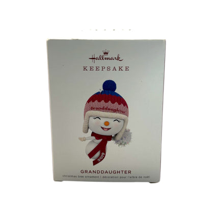 2019 Granddaughter (Family) Hallmark Ornament QGO2087 Image2