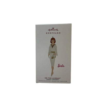 2019 Hallmark Barbie On the Avenue Fashion Ornament - QXI3087 Image2