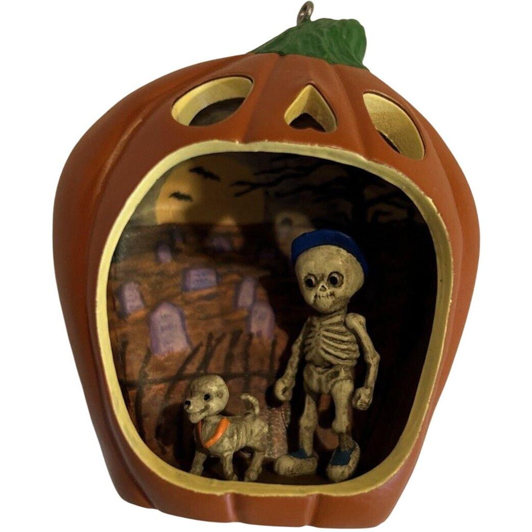2019 Happy Halloween! Hallmark Ornament (Happy Halloween!) QFO5257