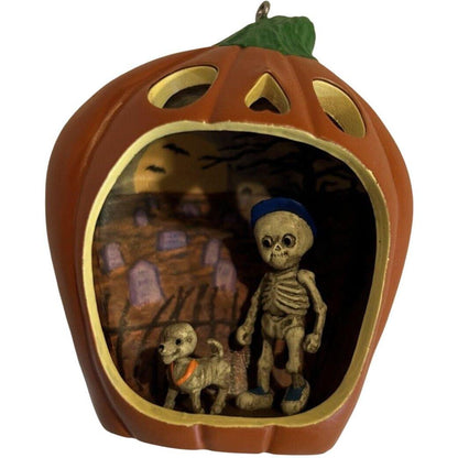 2019 Happy Halloween! Hallmark Ornament (Happy Halloween!) QFO5257