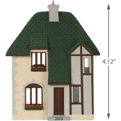 QXR9439 2019 Noble Tudor (Nostalgic Houses and Shops) Image1