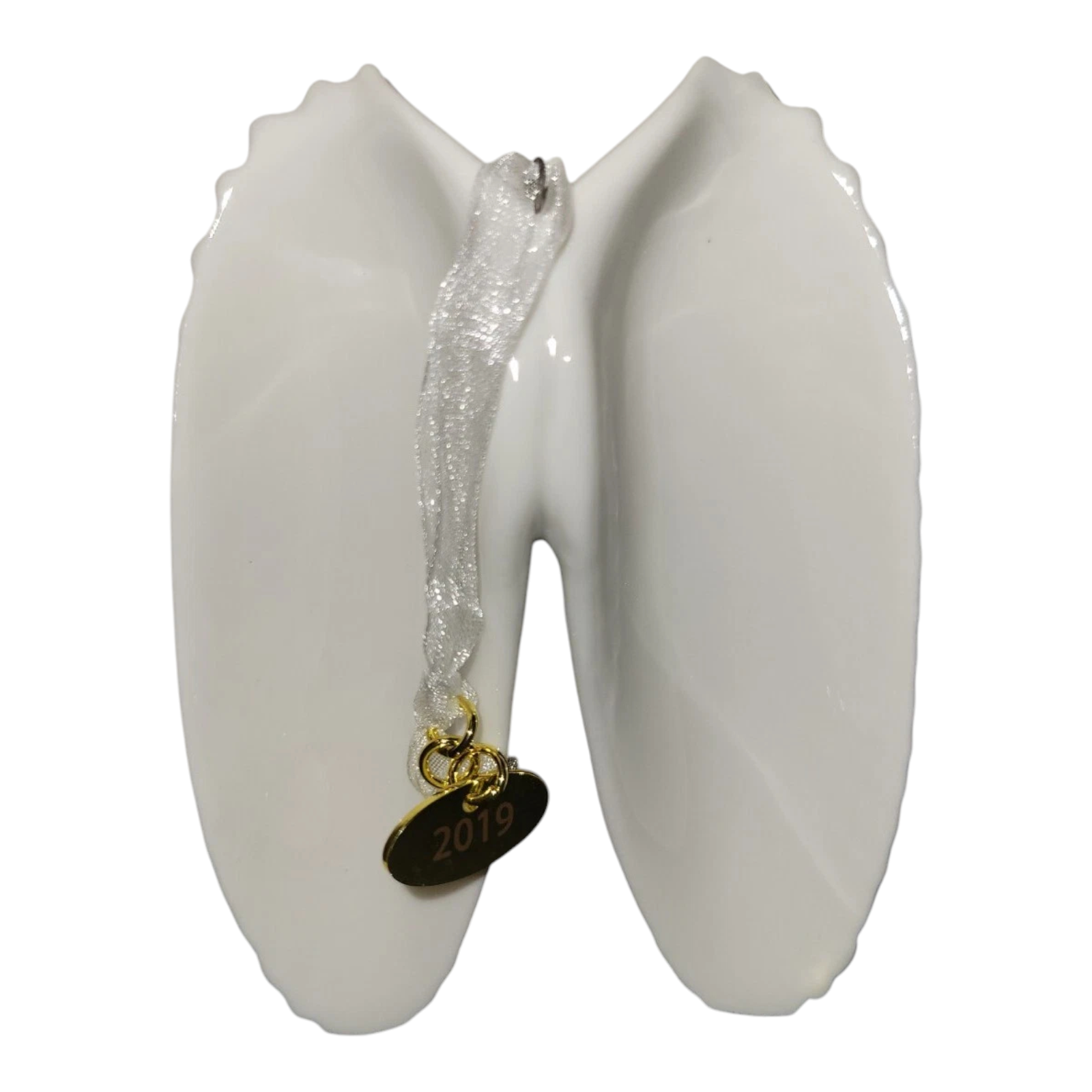 2019 Remembered with Love Hallmark Ornament (Seashell) QHX4047