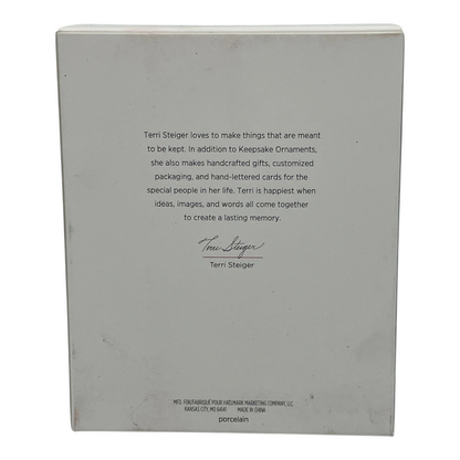 2019 Remembered with Love Hallmark Ornament (Seashell) QHX4047