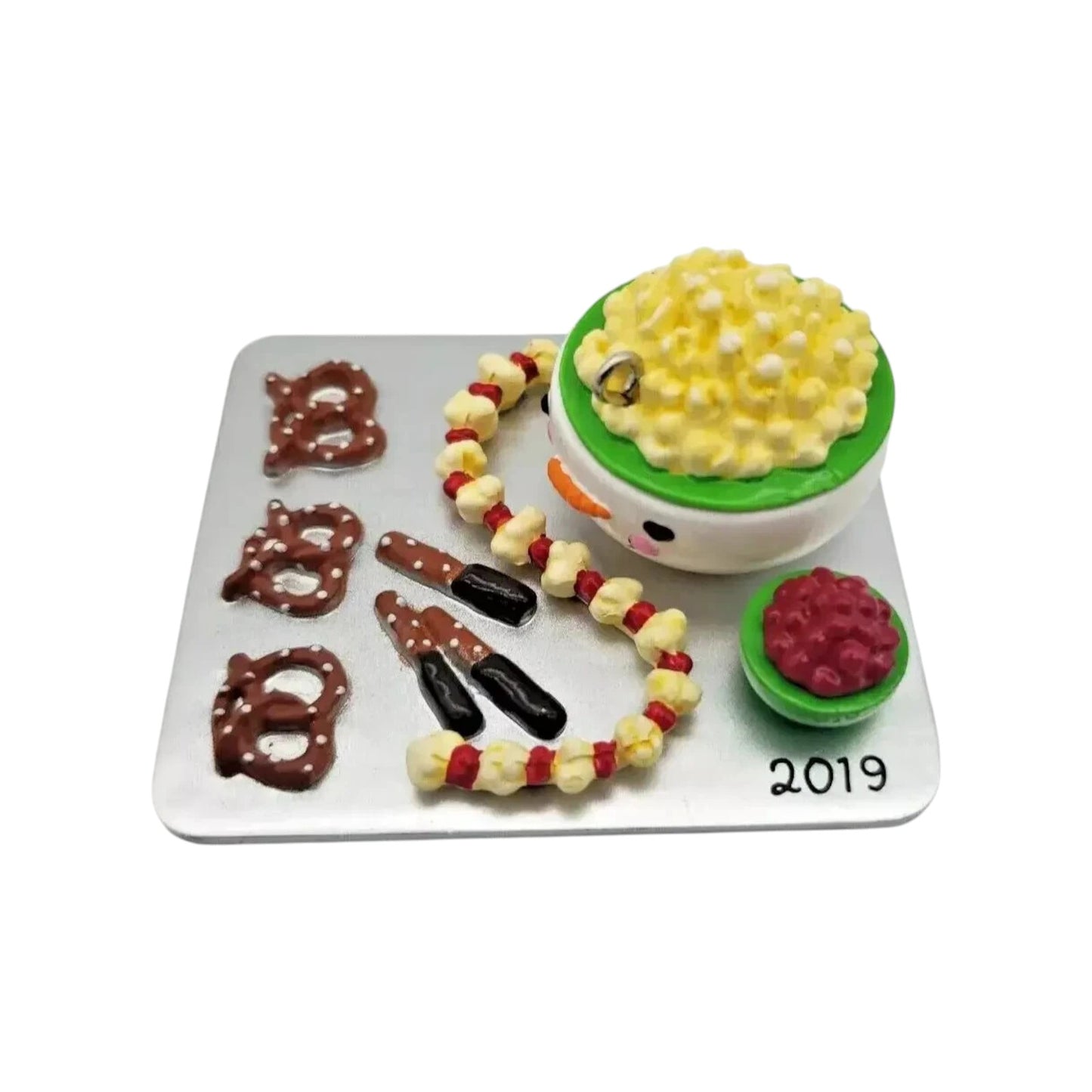 2019 Season's Treatings Hallmark Ornament (Season's Treatings) QXR9007