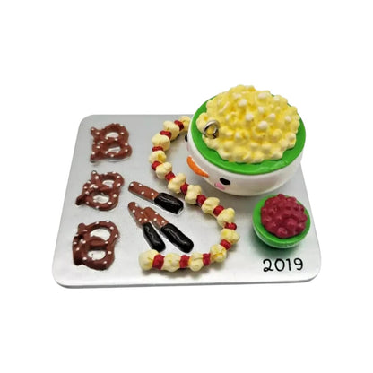 2019 Season's Treatings Hallmark Ornament (Season's Treatings) QXR9007