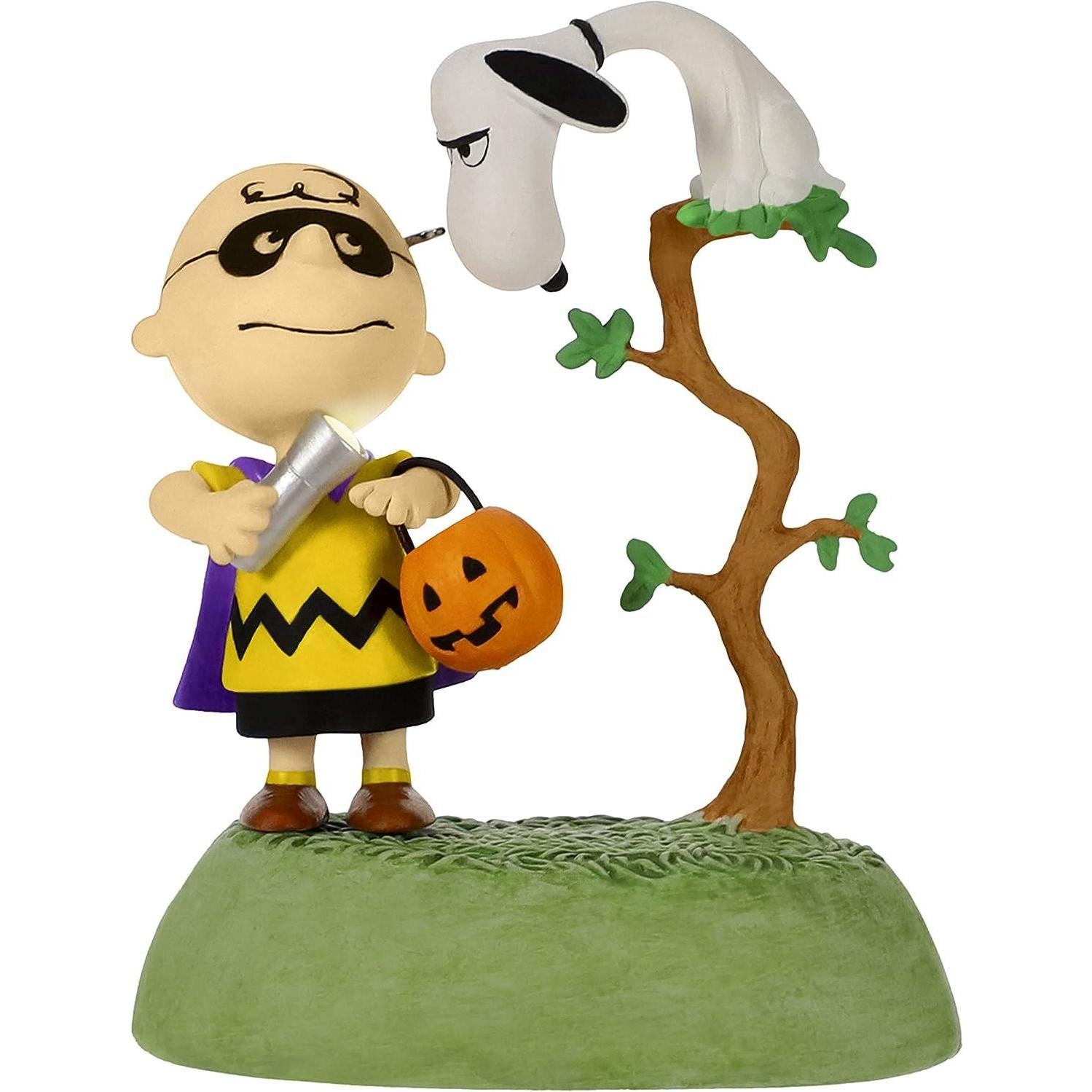 2019 The Halloween Vulture Hallmark Ornament (Peanuts) QFO5276