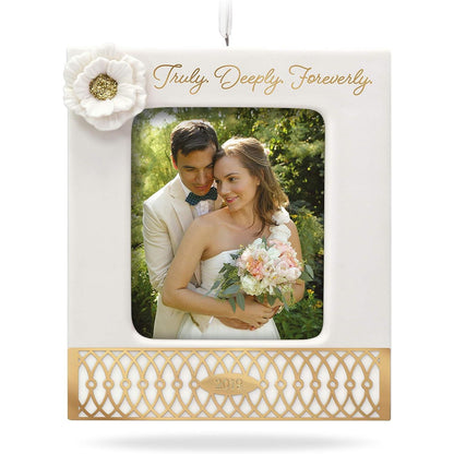 2019 Truly. Deeply. Foreverly. Hallmark Ornament (Photo Holder) QHX4067