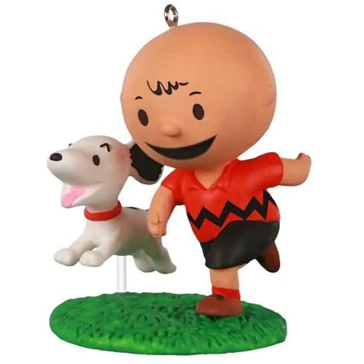 2020 A Boy and His Dog Hallmark Ornament (Peanuts) QXI2784