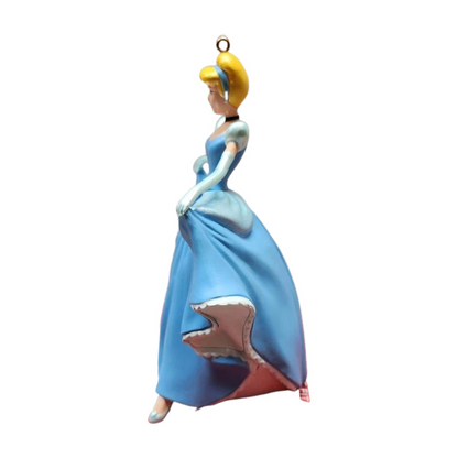 2020 A Perfect Fit Hallmark Ornament (Cinderella) QXD6551 Image4