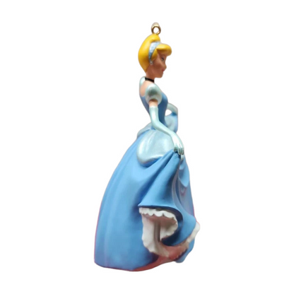 2020 A Perfect Fit Hallmark Ornament (Cinderella) QXD6551 Image5