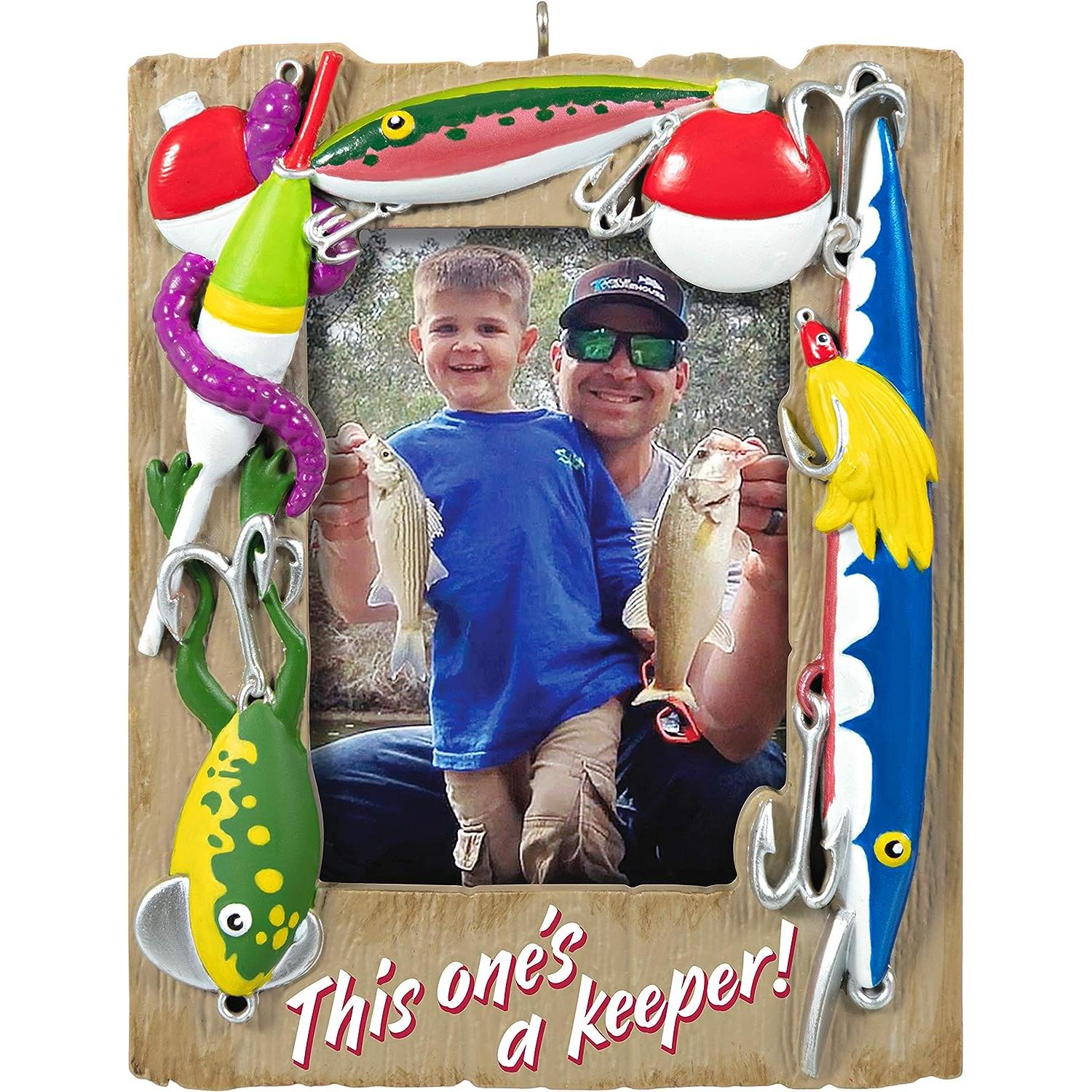 2020 A Reel Keeper Hallmark Ornament (Photo Holder) QG01951