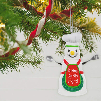 2020 Baking Spirits Bright Hallmark Ornament (Baking) QGO1961