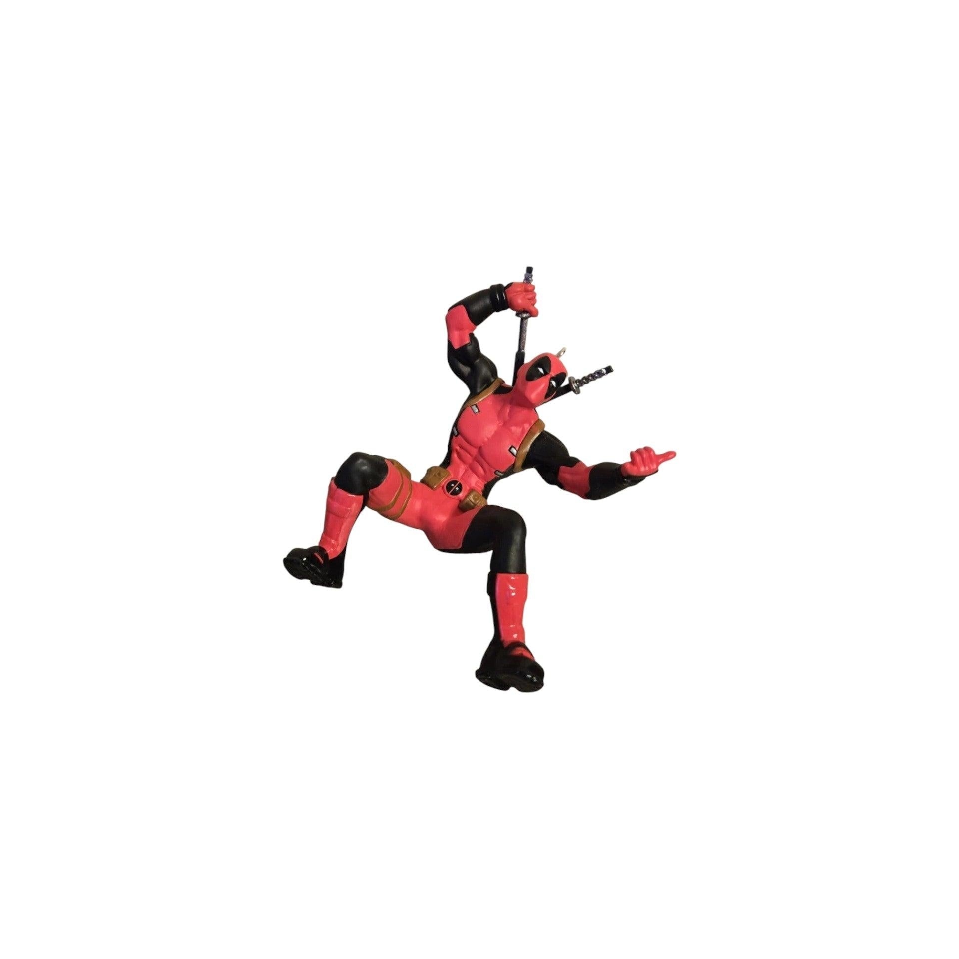 2020 Deadpool Hallmark Ornament (Super Heroes) QXI6194 Image3