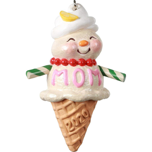 2020 Moms Are Sweet Hallmark Ornament (Mom) QGO1671