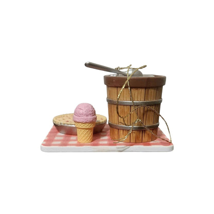 2020 Patriotic Sweets (Season’s Treatings) Hallmark Ornament QHA9145 Image6