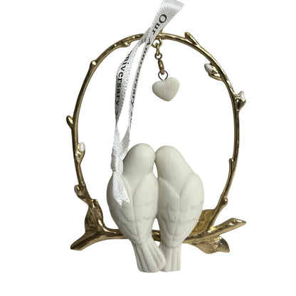 2020 Still Lovebirds Hallmark Ornament (Bird) QHX4081